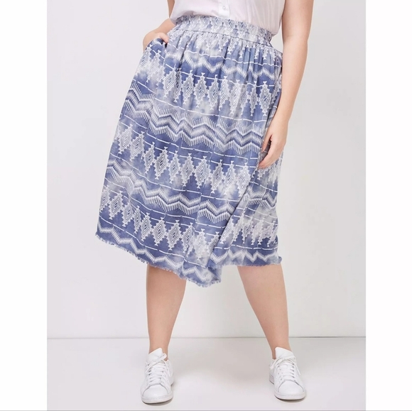 Lane Bryant Dresses & Skirts - 💚 3 For $15 💚LANE BRAYANT Embroidered 6th & LANE Blue White Skirt - SIZE 10/12